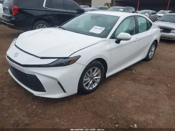 4T1DAACK6SU003087 2025 TOYOTA CAMRY - Image 2