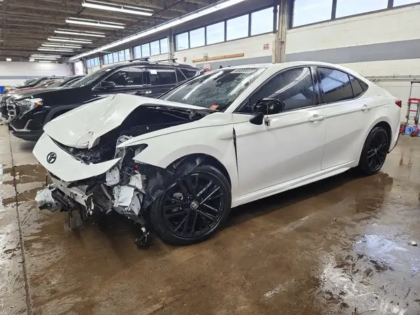 4T1DAACK6SU005681 2025 TOYOTA CAMRY - Image 1