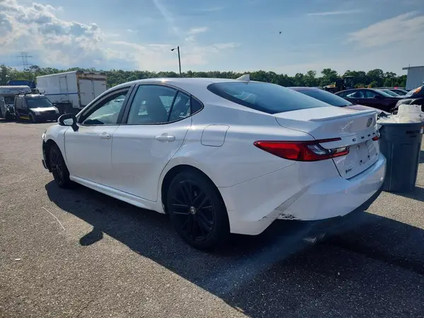 4T1DAACK6SU005793 2025 TOYOTA CAMRY - Image 2