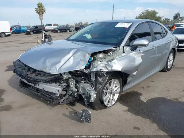 4T1DAACK6SU005843 2025 TOYOTA CAMRY - Image 2