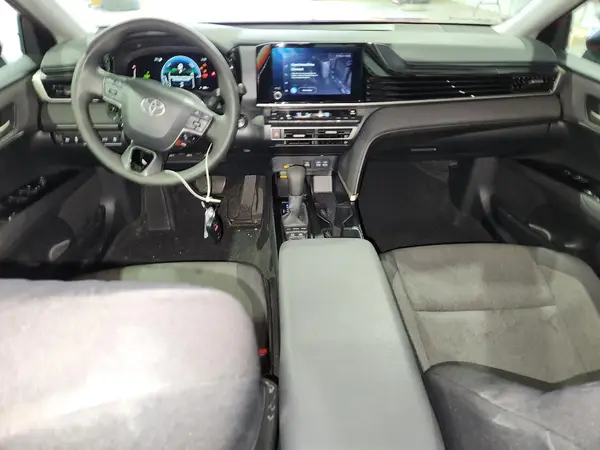 4T1DAACK6SU008662 2025 TOYOTA CAMRY - Image 8