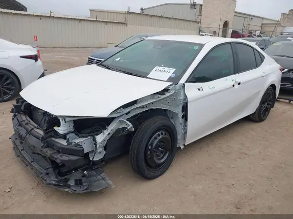 4T1DAACK6SU019080 2025 TOYOTA CAMRY - Image 2