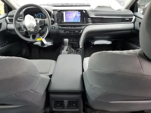 4T1DAACK6SU020617 2025 TOYOTA CAMRY - Image 8