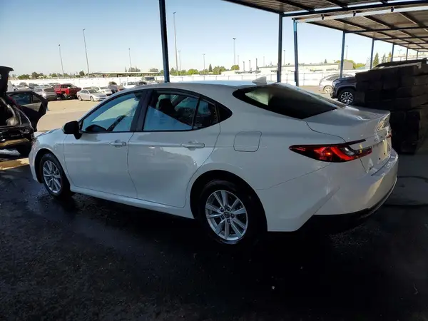 4T1DAACK6SU020956 2025 TOYOTA CAMRY - Image 2