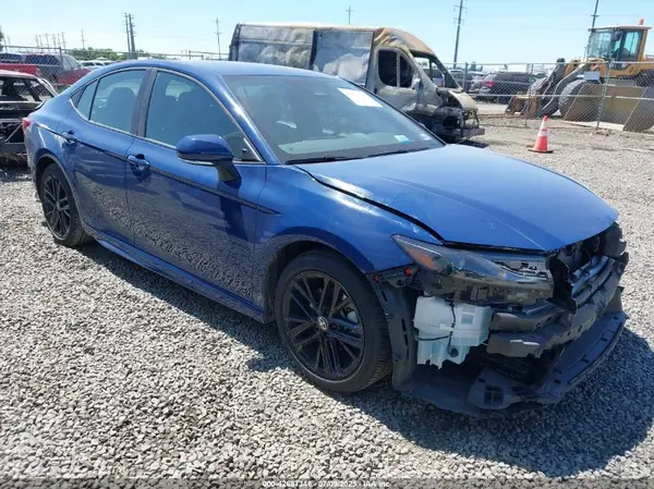 4T1DAACK6SU021167 2025 TOYOTA CAMRY - Image 1