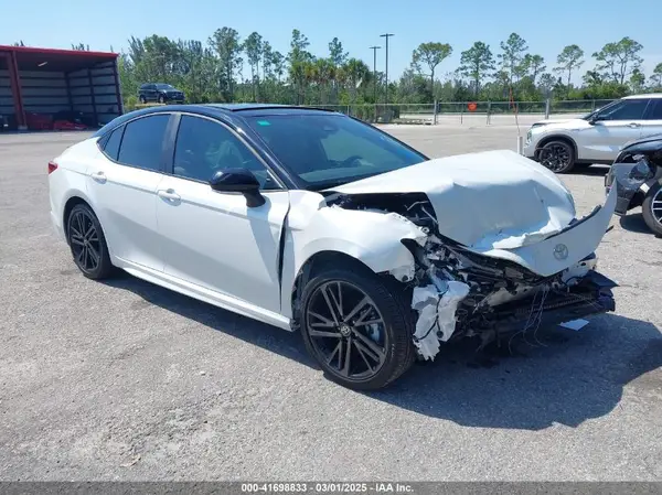 4T1DAACK6SU023212 2025 TOYOTA CAMRY - Image 1