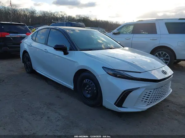 4T1DAACK6SU026207 2025 TOYOTA CAMRY - Image 1