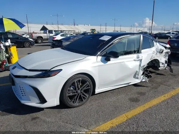 4T1DAACK6SU032489 2025 TOYOTA CAMRY - Image 2