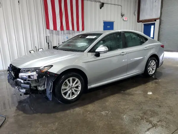 4T1DAACK6SU033366 2025 TOYOTA CAMRY - Image 1