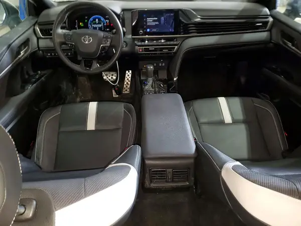 4T1DAACK6SU034310 2025 TOYOTA CAMRY - Image 8