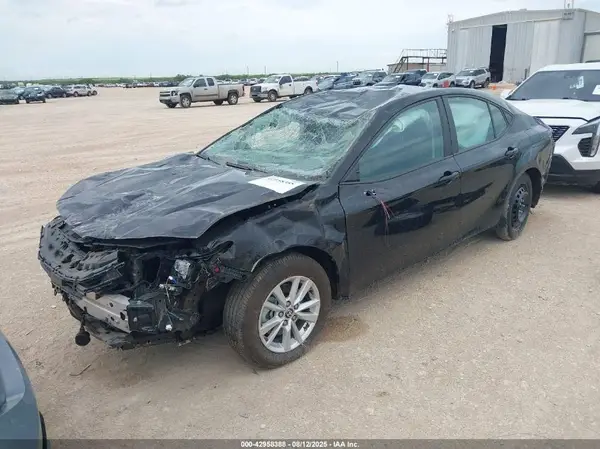 4T1DAACK6SU035845 2025 TOYOTA CAMRY - Image 2