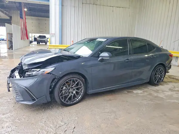 4T1DAACK6SU037286 2025 TOYOTA CAMRY - Image 1