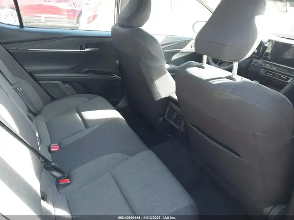 4T1DAACK6SU039121 2025 TOYOTA CAMRY - Image 8
