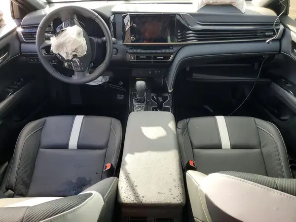 4T1DAACK6SU040642 2025 TOYOTA CAMRY - Image 8