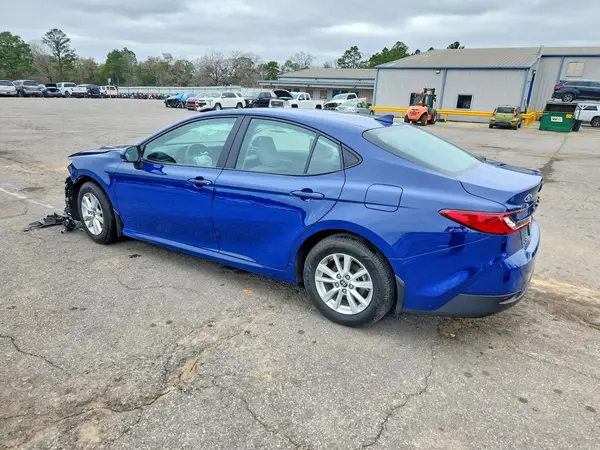 4T1DAACK6SU040821 2025 TOYOTA CAMRY - Image 2