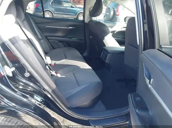 4T1DAACK6SU044948 2025 TOYOTA CAMRY - Image 8