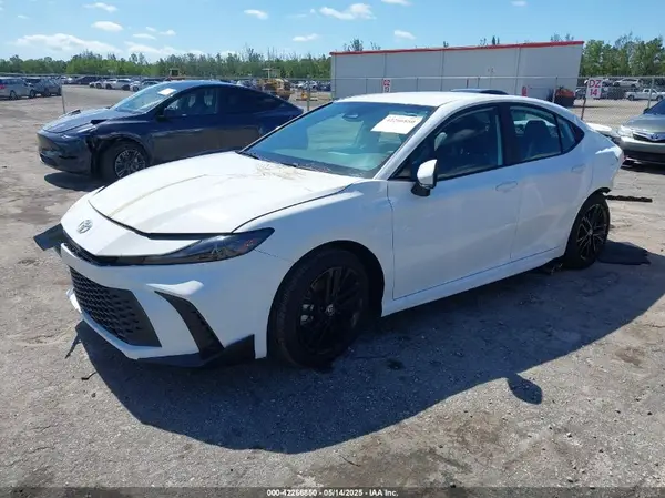 4T1DAACK6SU046683 2025 TOYOTA CAMRY - Image 2