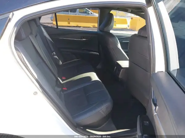 4T1DAACK6SU047168 2025 TOYOTA CAMRY - Image 8