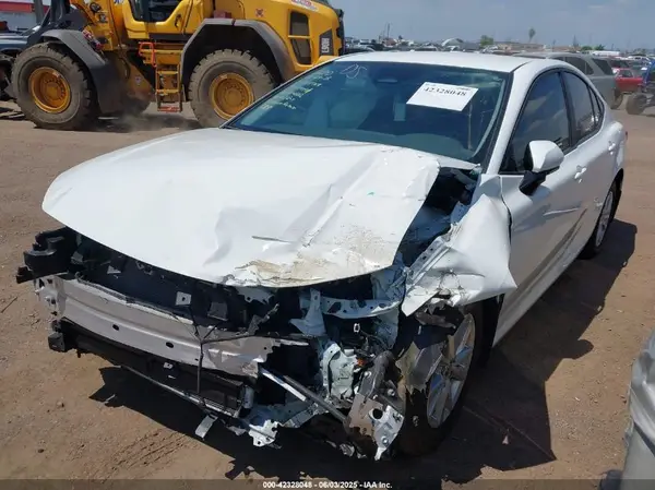 4T1DAACK6SU064682 2025 TOYOTA CAMRY - Image 2