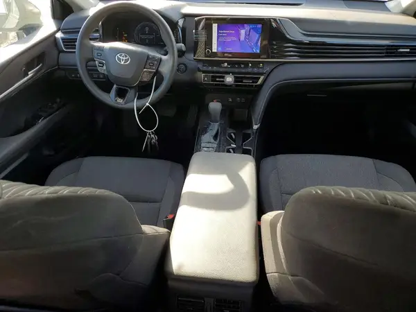 4T1DAACK6SU066657 2025 TOYOTA CAMRY - Image 8