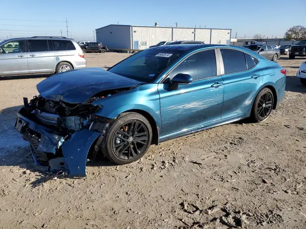 4T1DAACK6SU069512 2025 TOYOTA CAMRY - Image 1