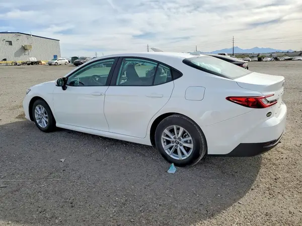 4T1DAACK6SU070255 2025 TOYOTA CAMRY - Image 2
