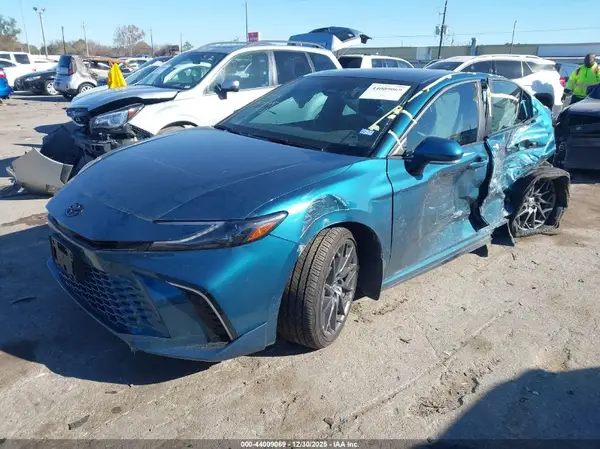 4T1DAACK6SU075200 2025 TOYOTA CAMRY - Image 2