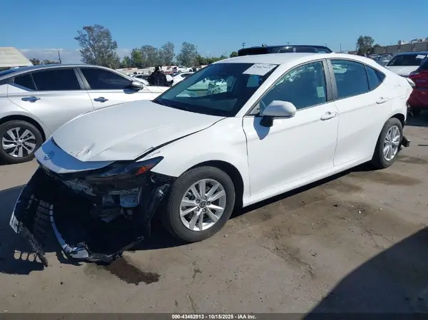 4T1DAACK6SU077139 2025 TOYOTA CAMRY - Image 2