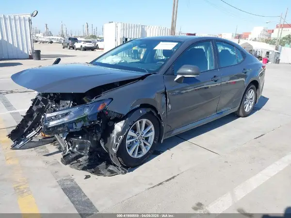 4T1DAACK6SU077786 2025 TOYOTA CAMRY - Image 2