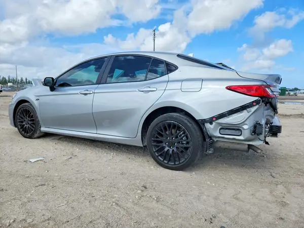 4T1DAACK6SU083359 2025 TOYOTA CAMRY - Image 2