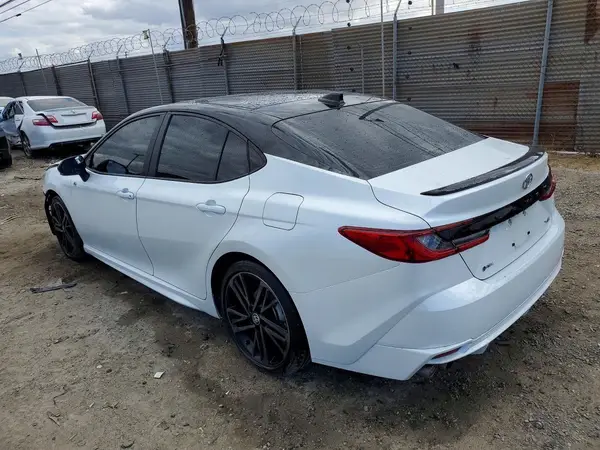 4T1DAACK6SU085645 2025 TOYOTA CAMRY - Image 2