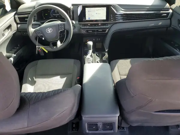 4T1DAACK6SU086505 2025 TOYOTA CAMRY - Image 8