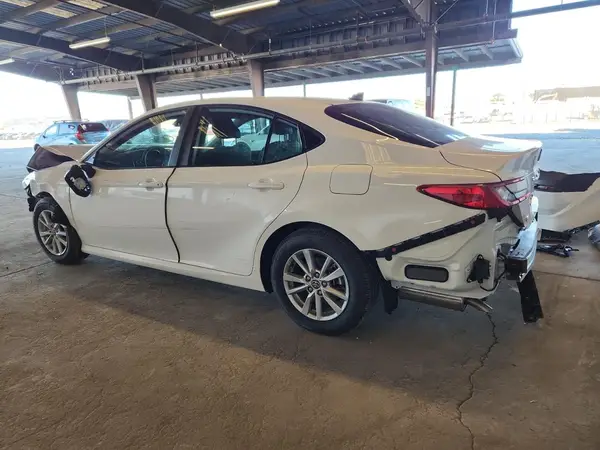 4T1DAACK6SU102170 2025 TOYOTA CAMRY - Image 2
