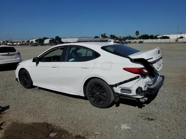 4T1DAACK6SU104615 2025 TOYOTA CAMRY - Image 2