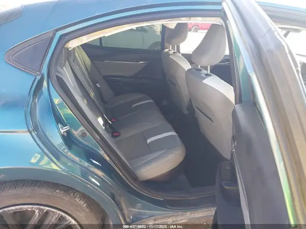4T1DAACK6SU106204 2025 TOYOTA CAMRY - Image 8