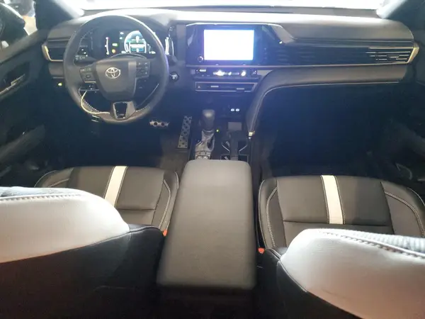 4T1DAACK6SU106574 2025 TOYOTA CAMRY - Image 8