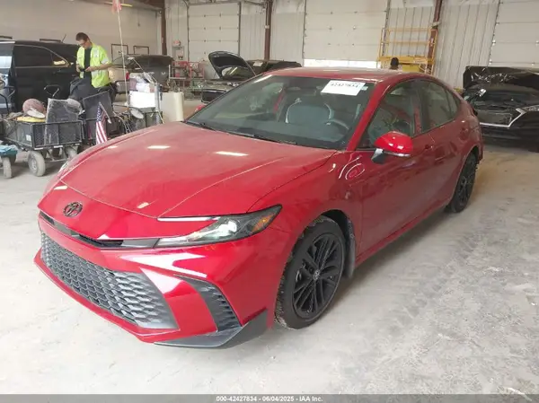 4T1DAACK6SU109166 2025 TOYOTA CAMRY - Image 2