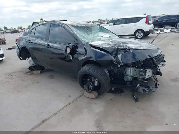 4T1DAACK6SU112357 2025 TOYOTA CAMRY - Image 1