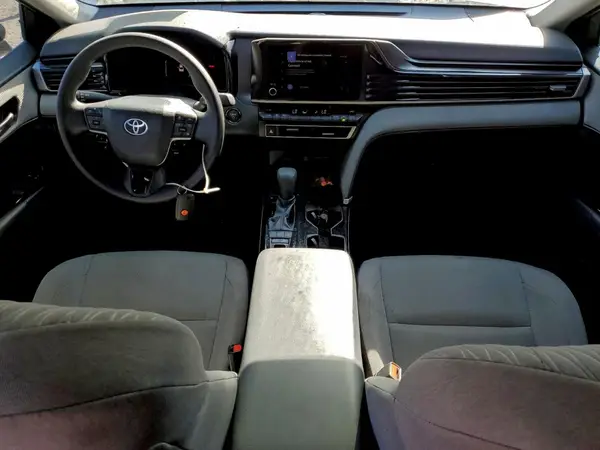 4T1DAACK6SU113038 2025 TOYOTA CAMRY - Image 8