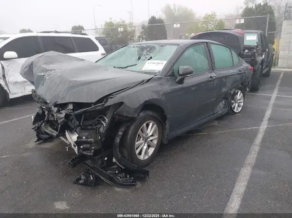 4T1DAACK6SU113363 2025 TOYOTA CAMRY - Image 2