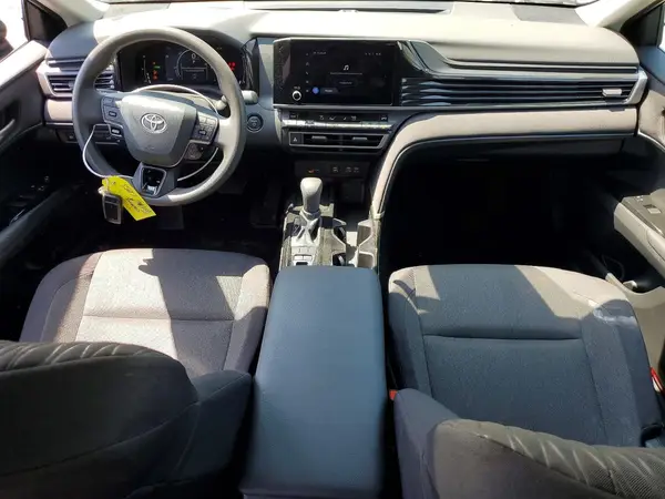 4T1DAACK6SU117610 2025 TOYOTA CAMRY - Image 8
