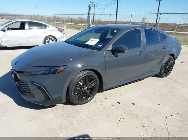 4T1DAACK6SU126002 2025 TOYOTA CAMRY - Image 2