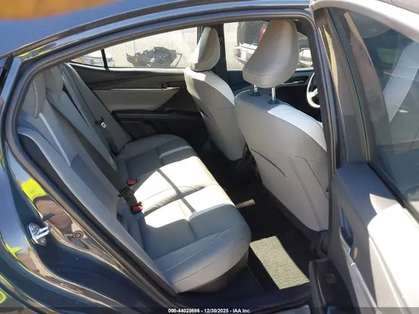 4T1DAACK6SU126002 2025 TOYOTA CAMRY - Image 8
