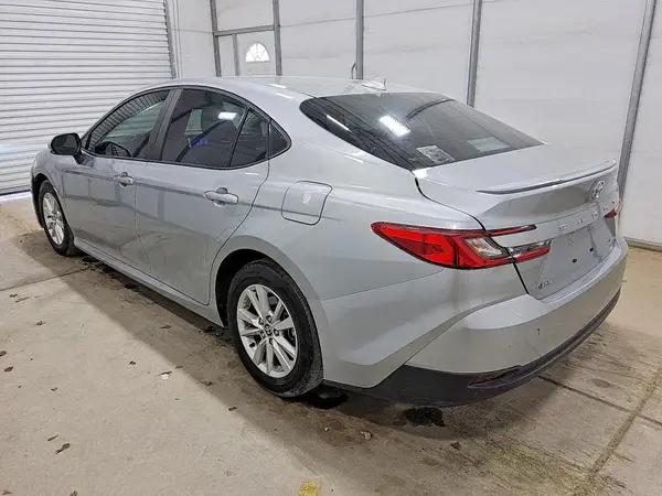 4T1DAACK6SU126162 2025 TOYOTA CAMRY - Image 2
