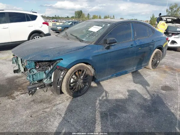 4T1DAACK6SU133936 2025 TOYOTA CAMRY - Image 2