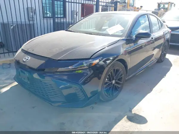 4T1DAACK6SU142233 2025 TOYOTA CAMRY - Image 2
