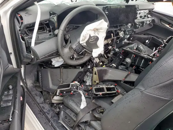 4T1DAACK6SU151045 2025 TOYOTA CAMRY - Image 8