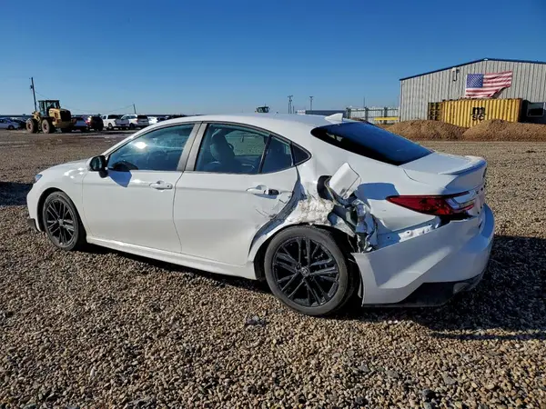 4T1DAACK6SU165415 2025 TOYOTA CAMRY - Image 2