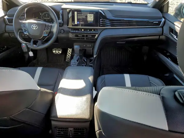 4T1DAACK6SU165415 2025 TOYOTA CAMRY - Image 8