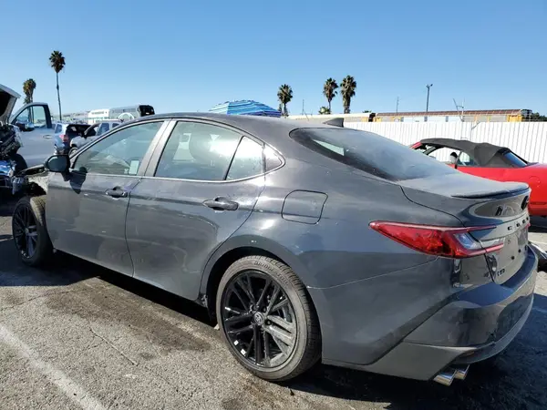 4T1DAACK6SU166077 2025 TOYOTA CAMRY - Image 2